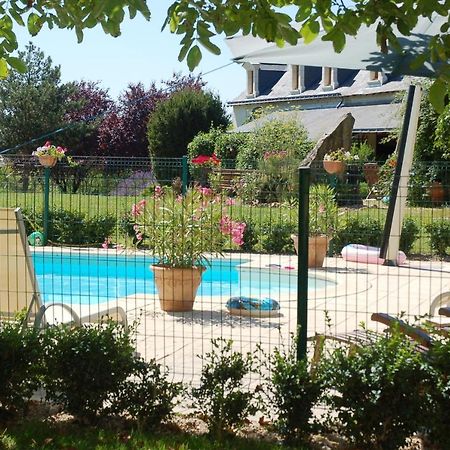 Le Logis Du Pressoir Self Catering Gites In Beautiful 18Th Century Estate In The Heart Of The Loire Valley With Heated Pool And Extensive Grounds. Les Bois-d'Anjou Dış mekan fotoğraf